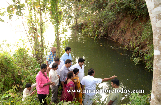polluted water of thumbay dam
